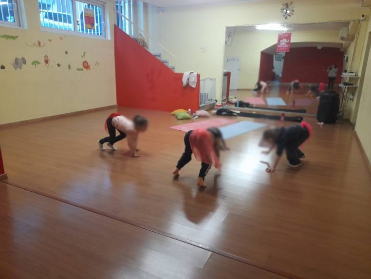 Παιδική Yoga Γαλάτσι