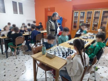 Ο μικρός σκακιστής του ΟΝΑΡ έκανε την… έκπληξη σε νεανικό τουρνουά