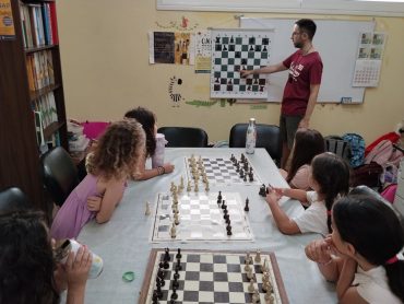 Σκάκι στον ΟΝΑΡ κάθε Τρίτη – «Μάθε να βλέπεις 5 κινήσεις μπροστά»!